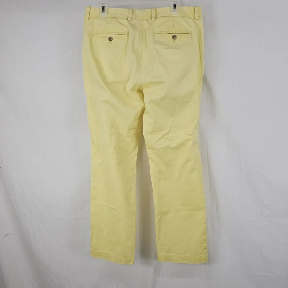 Vineyard Vines Men's Light Yellow Chinos